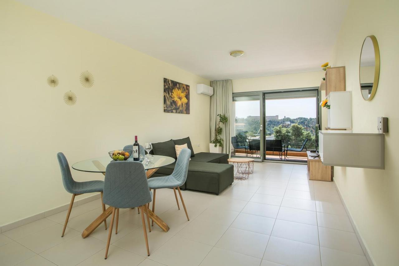Eden Sunflower - Luxurious Apartment With Sea View Rhodes City Eksteriør bilde